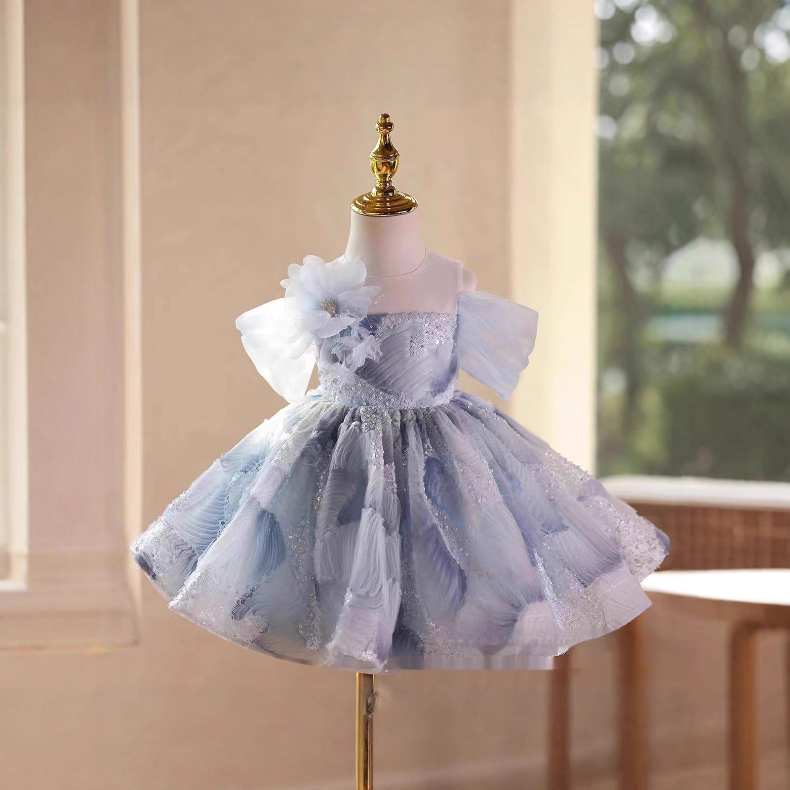 Childrens Sequined Off-shoulder Puff-style Fashion Princess Dress