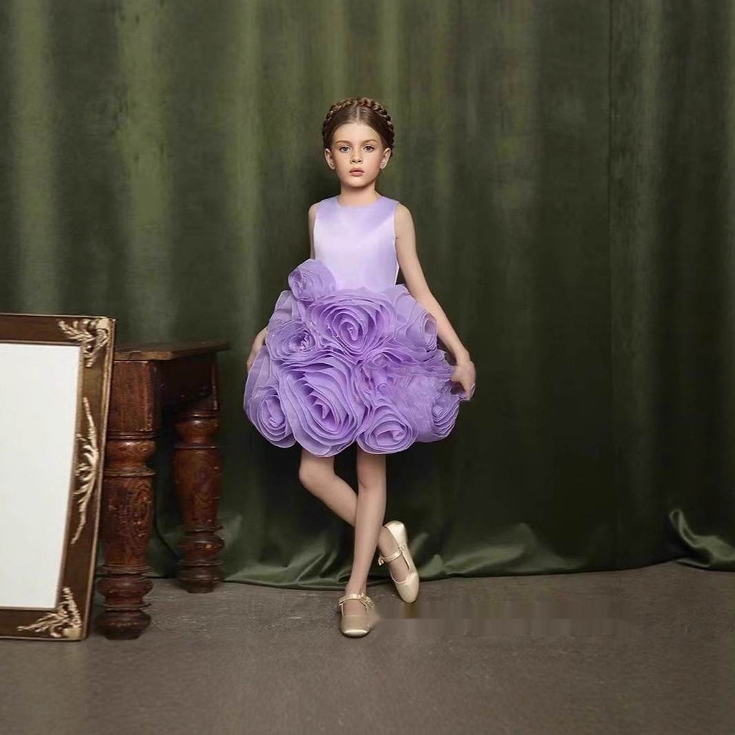 Princess-style Dress With 3D Floral Detailingelegant Performance Gown