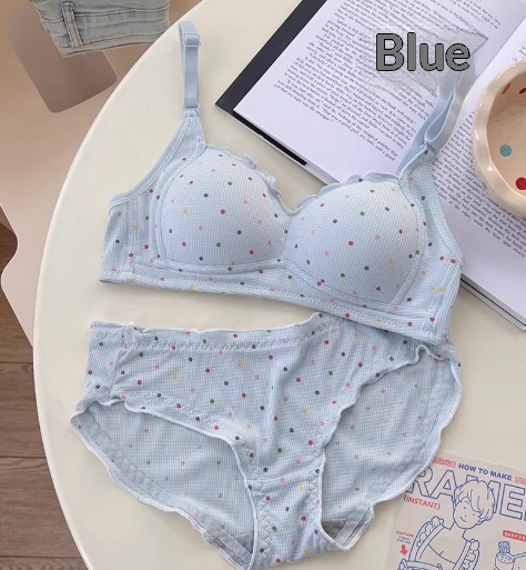 Buy Women's Clothing Online | Buy Trending Dresses for Women