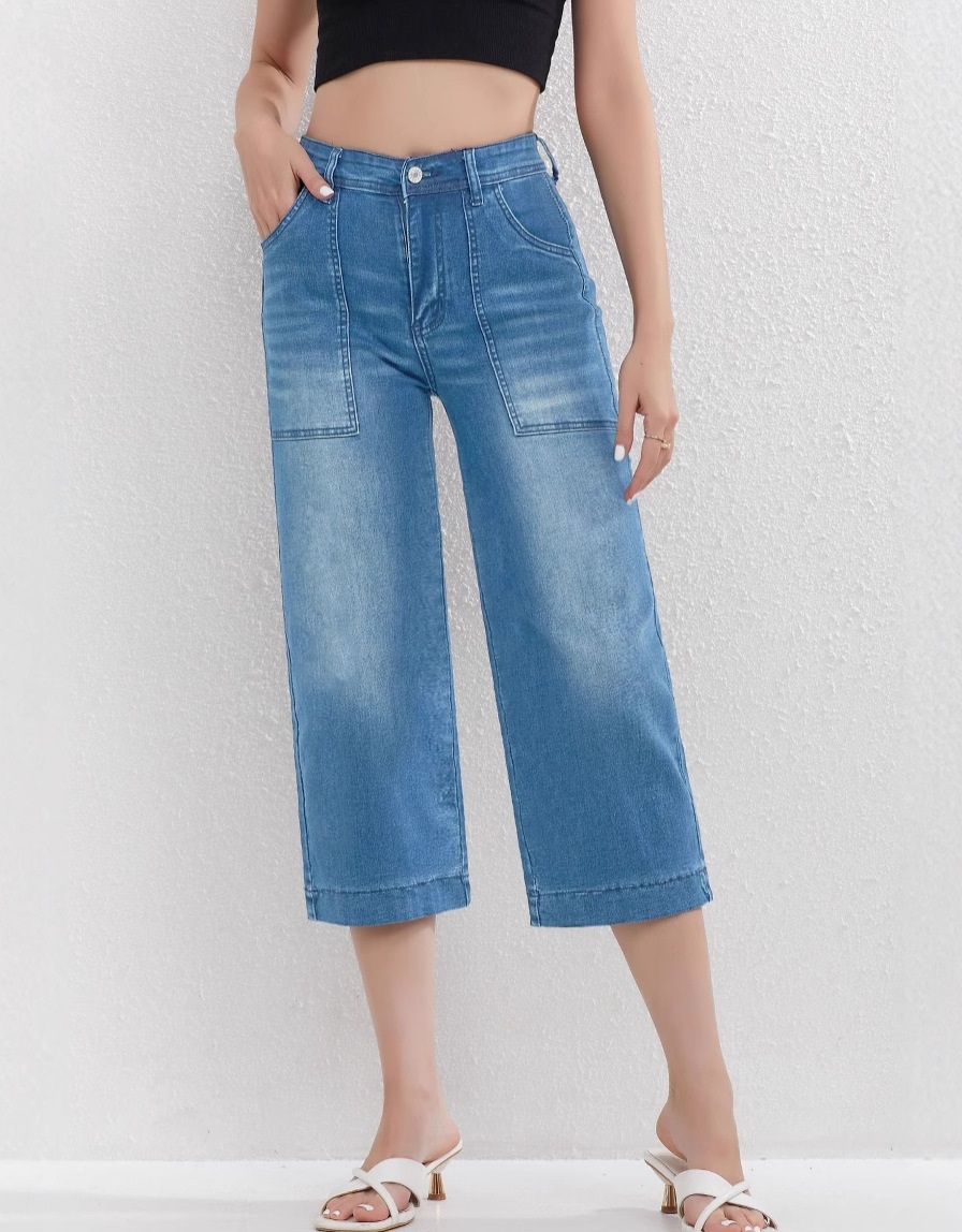 Stretchy Straight-leg Cropped Denim Jeans