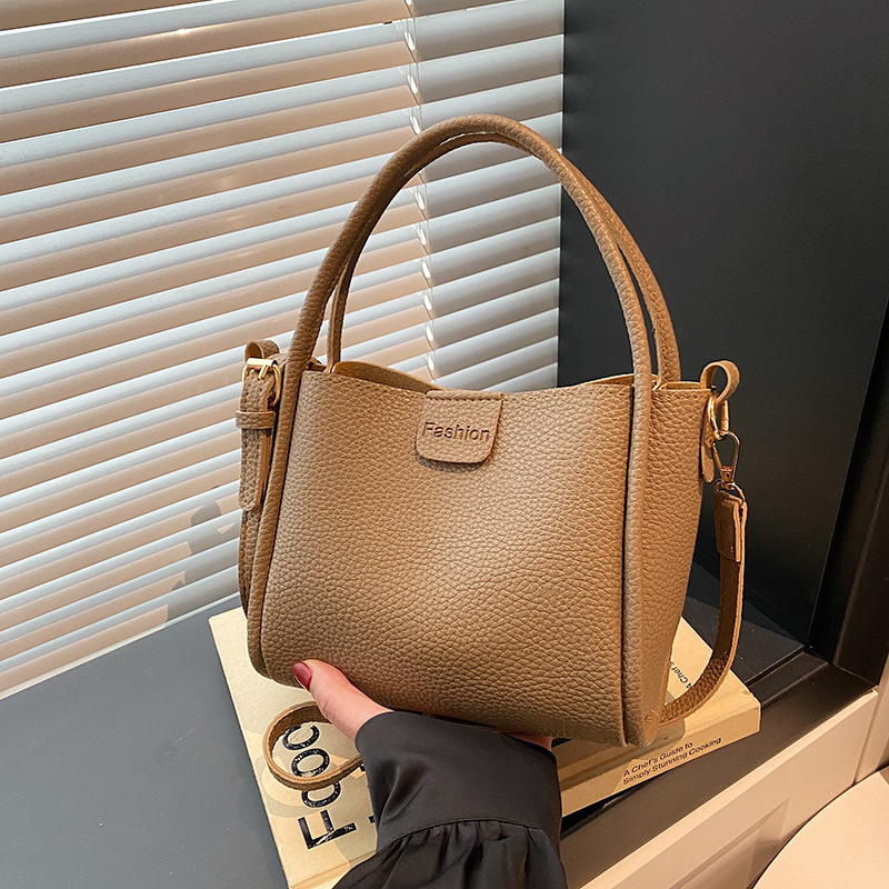 Womens Niche Bucket Bag For Spring And Summer