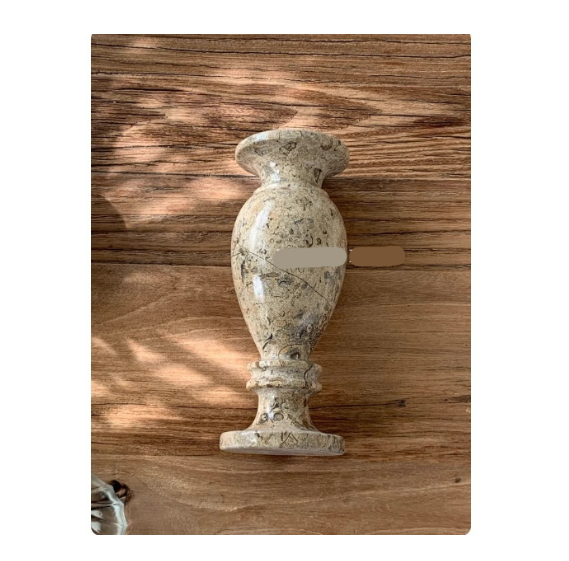 Coral Stone Vase Ornaments For Studios And Clothing Stores