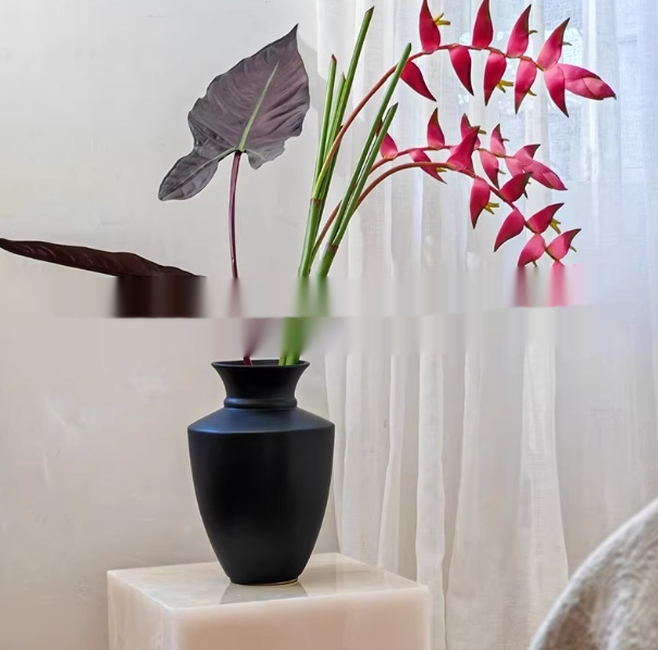 High-end Japanese-style Ceramic Vase For Living Room Flower Arrangementswater-based