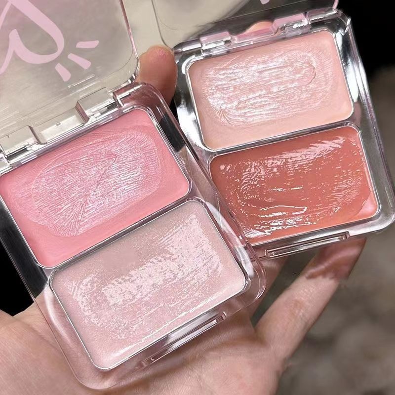 K-pop Girl Groups Dewy Blush Cream With A Velvety Texture
