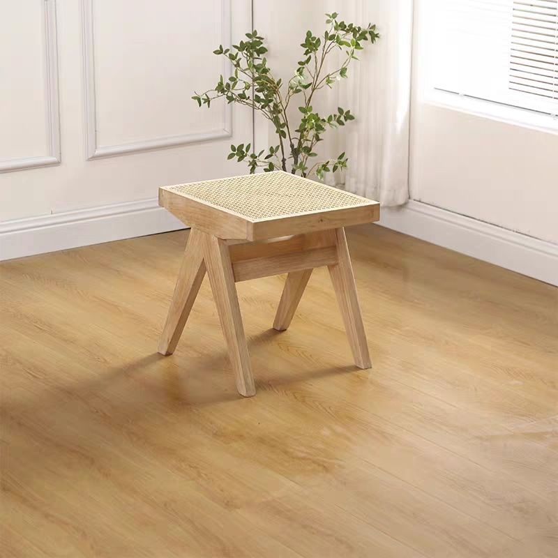 Shoe-changing Bench For The Bedroom Or Living Room Entrance