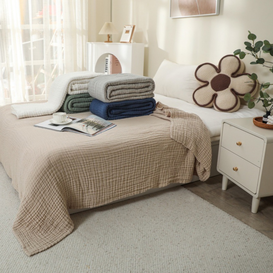 6 Layer  Gauze Cotton Wide-brimmed Quilt Bath Towel