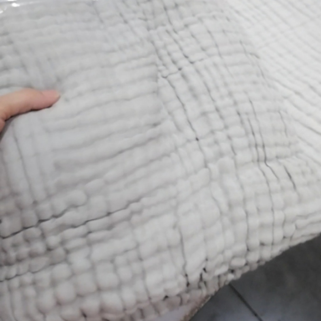 6 Layer  Gauze Cotton Wide-brimmed Quilt Bath Towel