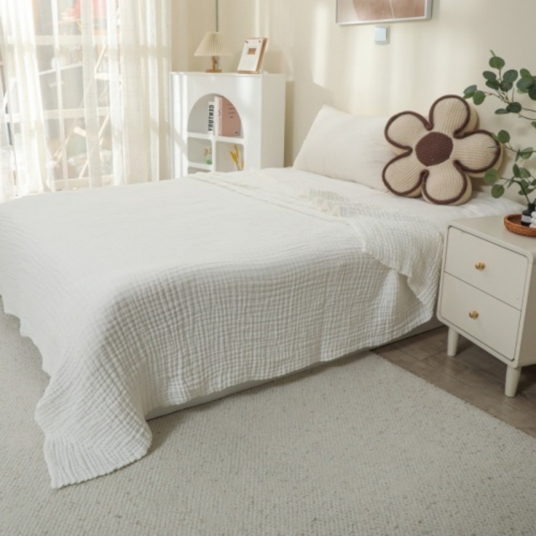 6 Layer  Gauze Cotton Wide-brimmed Quilt Bath Towel