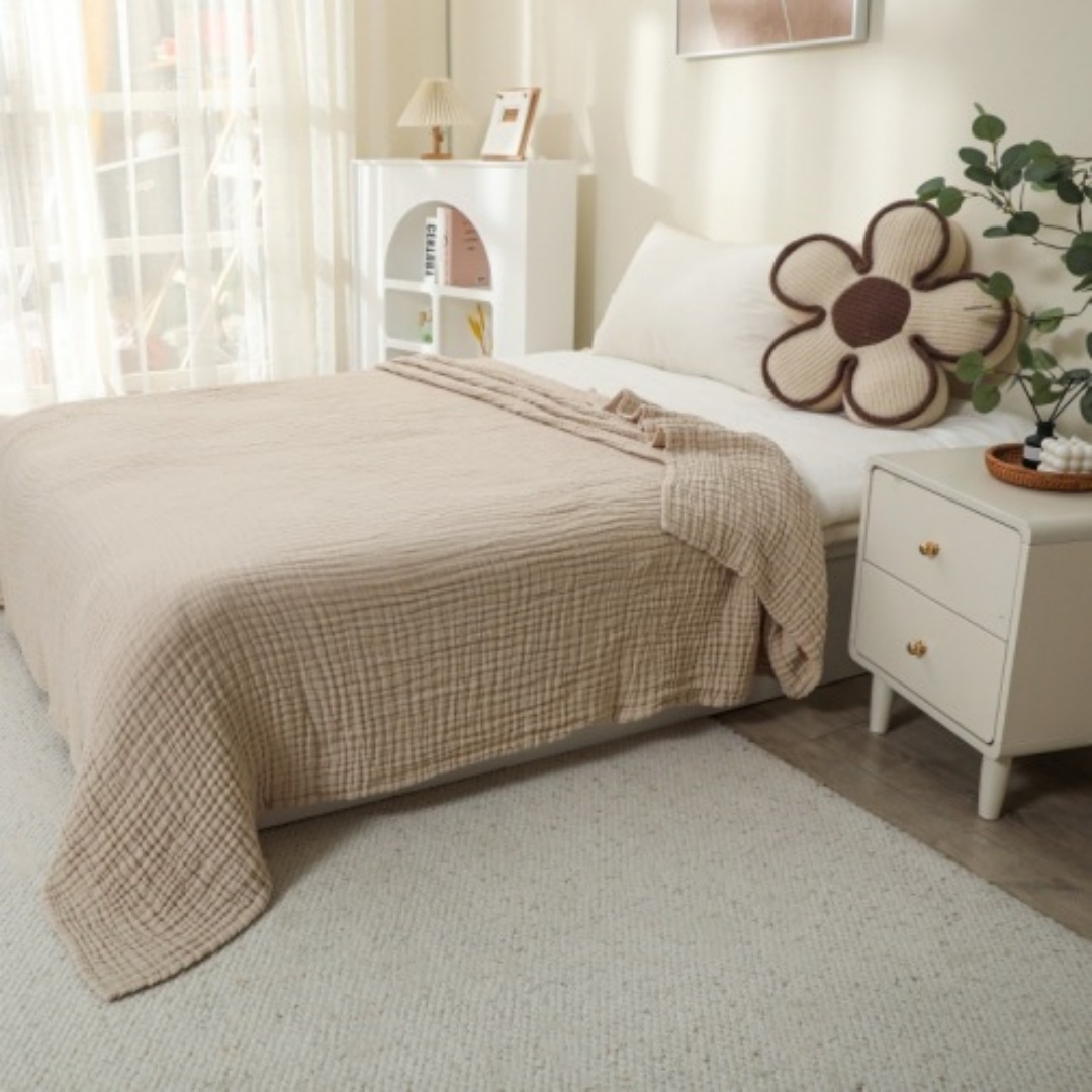 6 Layer  Gauze Cotton Wide-brimmed Quilt Bath Towel