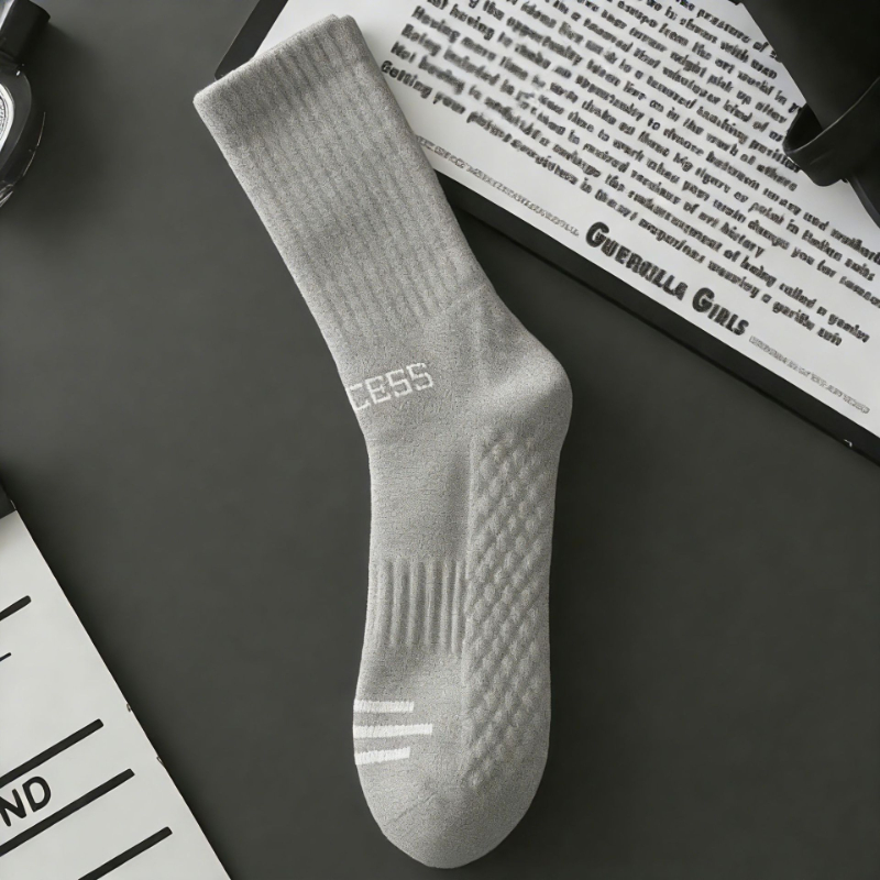 Sports Socks With A Towel-like Sole For Superior Sweat Absorption And Breathability