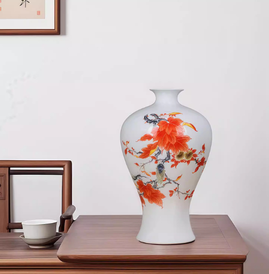 Porcelain Vase Ornament With Famille Rose Painting Of The A Thousand Li Of Rivers And Mountains Landscape