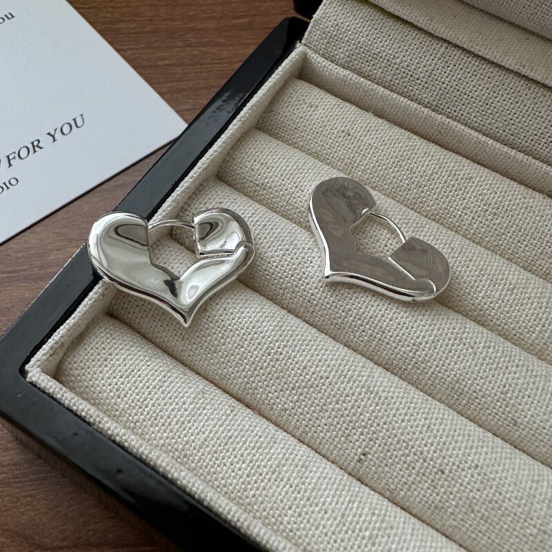 S925 Sterling Silver Heart Earrings