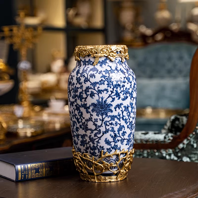 Luxury Yellow Ceramic Flower Vase With Copper Accents For Villa Clubs