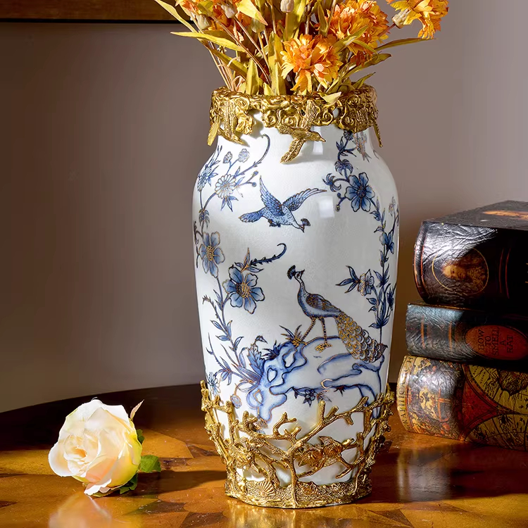 Luxury Yellow Ceramic Flower Vase With Copper Accents For Villa Clubs
