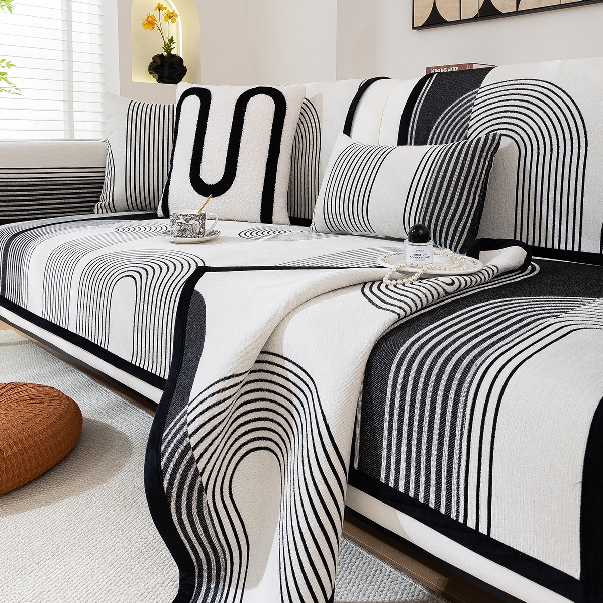 Light-luxury, High-end Sofa Cushionnew Seasonal All-year-round Design