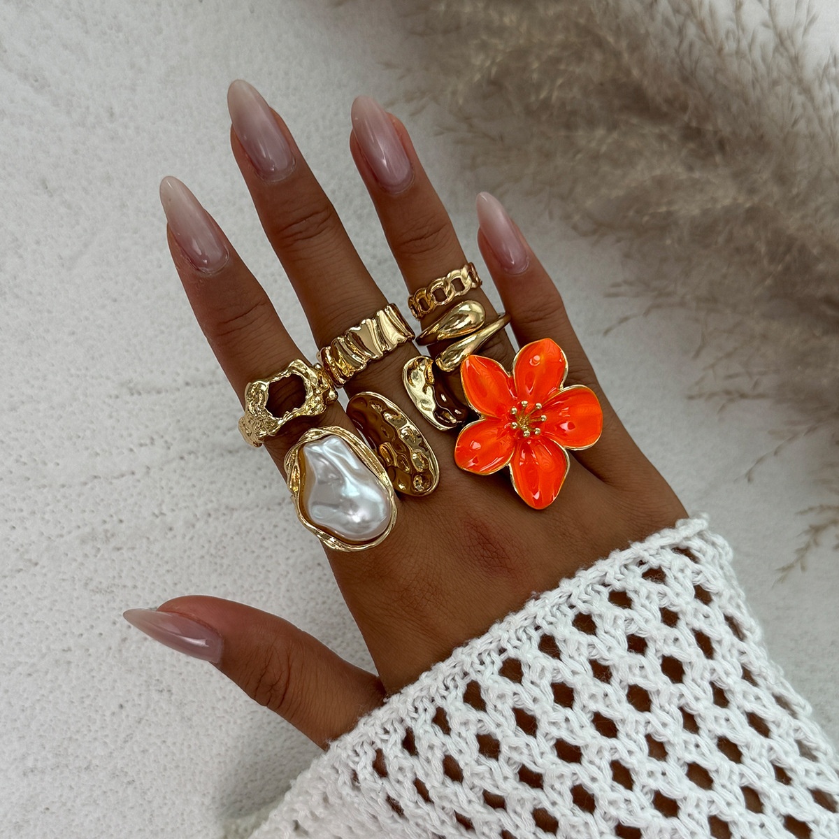 Retro Ring With Niche Pearl And Floral Design European And American Style