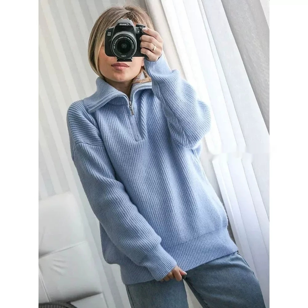 Loose-fitting Womens Knitted Sweater With A Zipper For Outerwear