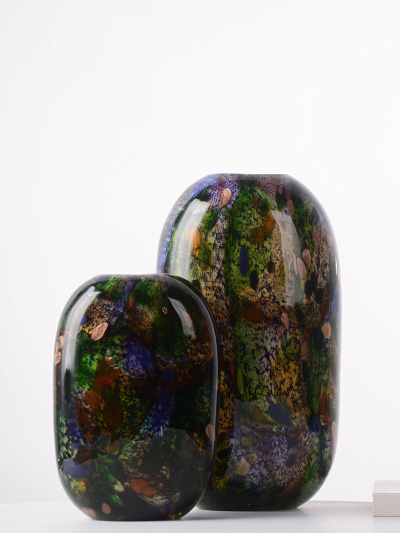 Peacock-green Flat Flower Vessel A Modern Minimalist High-end Glass Vase For Decorative Use