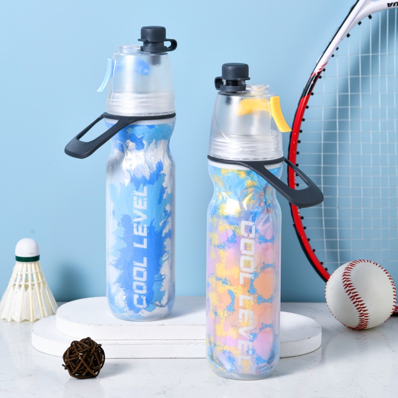 Outdoor Sports Water Bottle With Double-Walled Insulation For Cold Drinks And Spraying