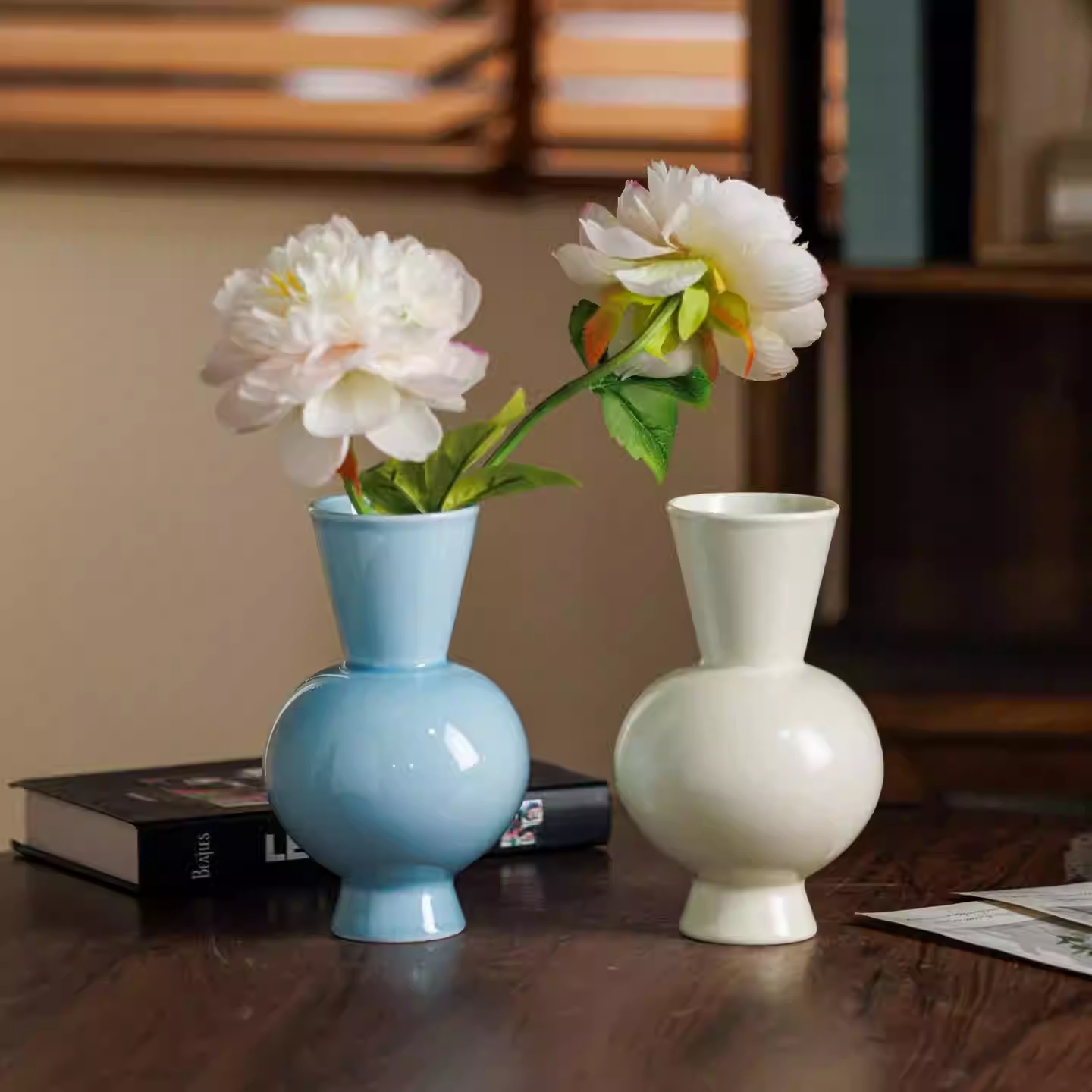 Chinese-style Light Luxury Spherical Flower Arrangement Artist Home Decoration Flower Vase