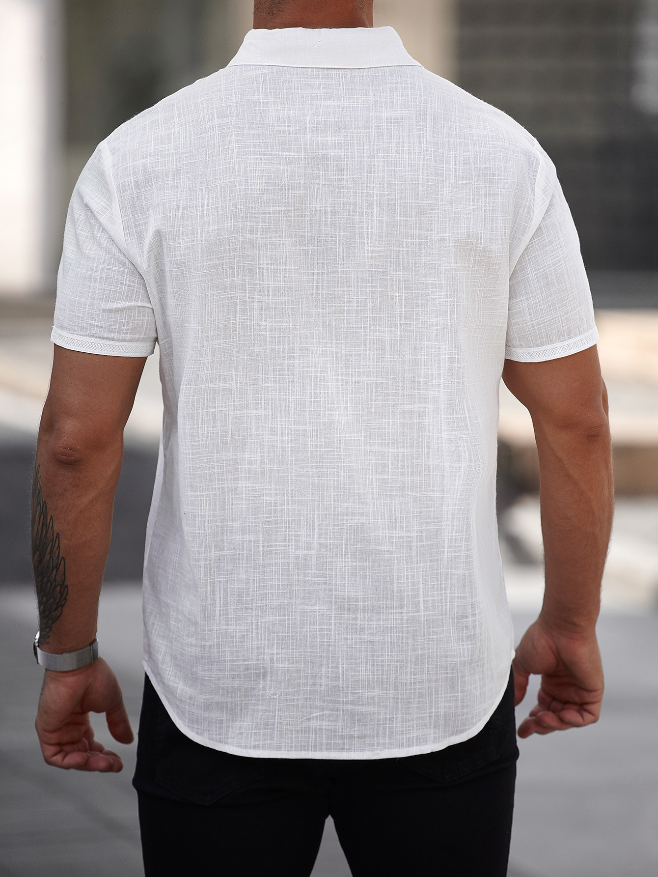 Mens Short-sleeve Cotton Shirt With A Pocket