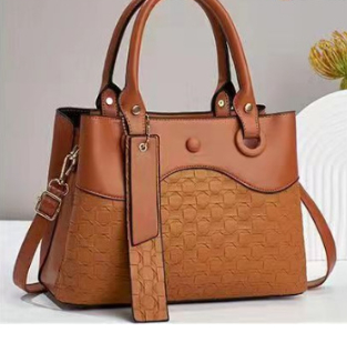 Spacious Crossbody Shoulder Bag For Women In A Chic Korean Style