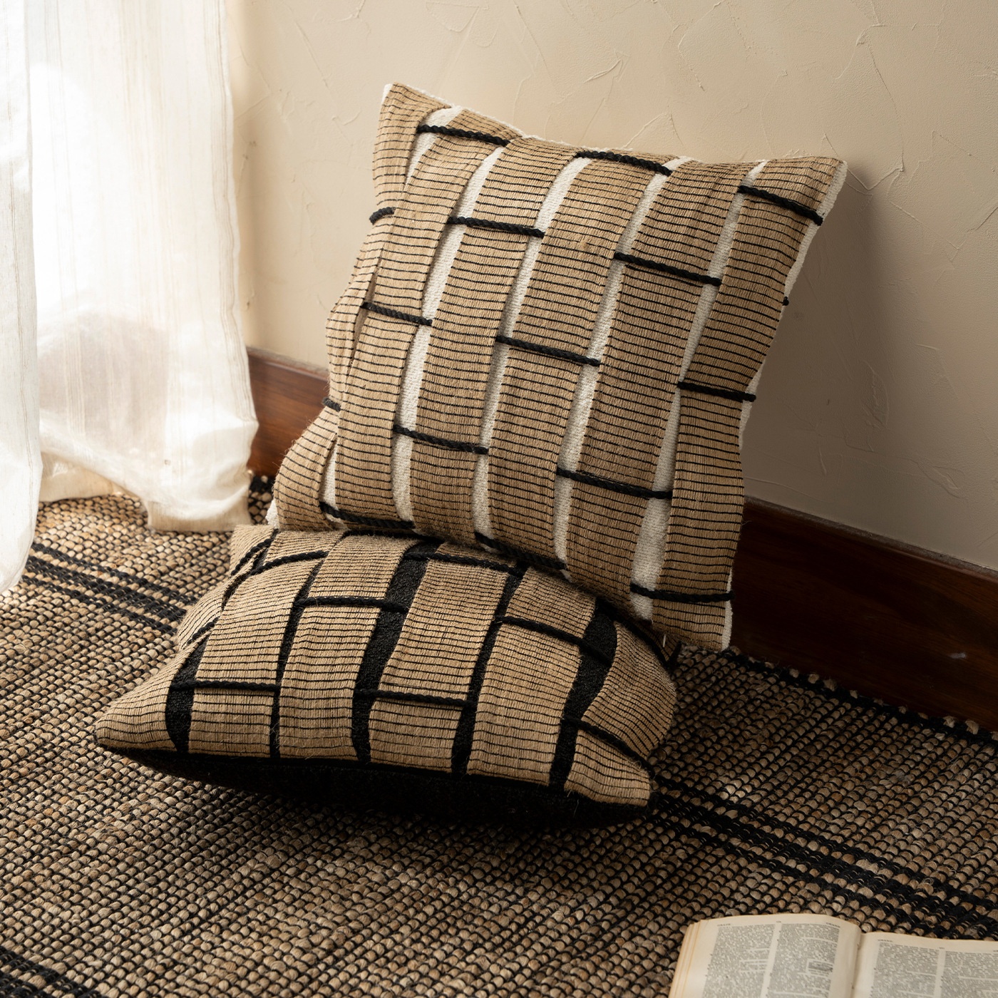 Retro Cotton And Linen Pillowcase For Living Room Sofa Bedroom And Bay Window Cushion