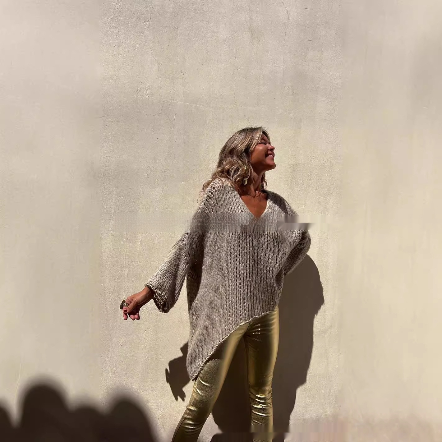 Womens Fashion V-Neck Loose-Fitting Knitted Pullover Sweater