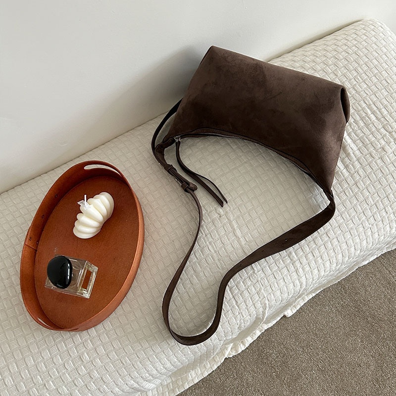 Niche-design Light-luxury Mini Tote With A Sophisticated Vibeperfect As A Shoulder Or Crossbody Dumpling Bag