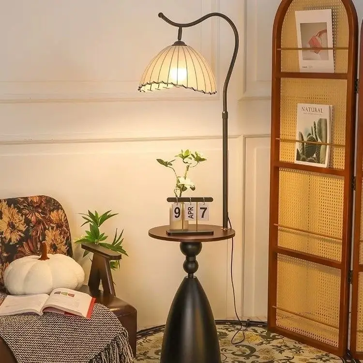Creative Modern Adjustable Vertical Fishing Light