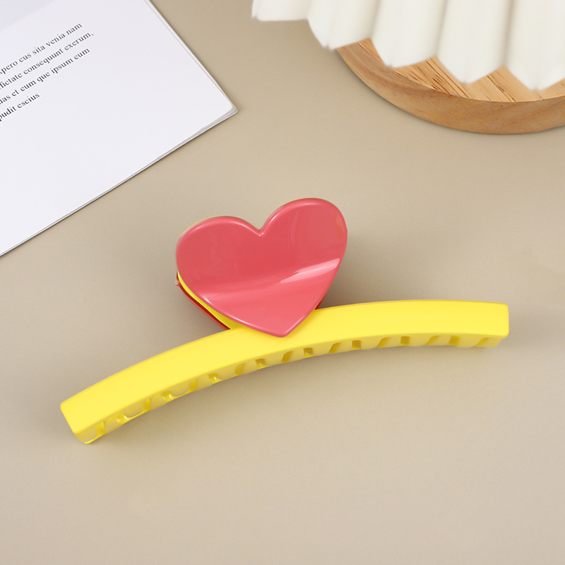 For Thick Hair Back-of-the-head Updo With A Shark Clip Or Hair Claw For Women