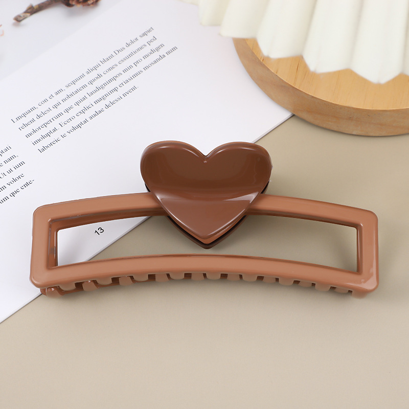 For Thick Hair Back-of-the-head Updo With A Shark Clip Or Hair Claw For Women