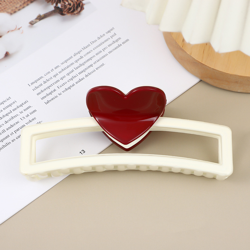 For Thick Hair Back-of-the-head Updo With A Shark Clip Or Hair Claw For Women