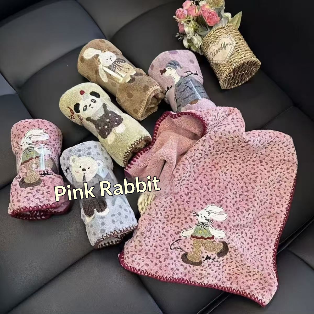 Thickened Oversized Towel With Embroidered Border And Printed Design