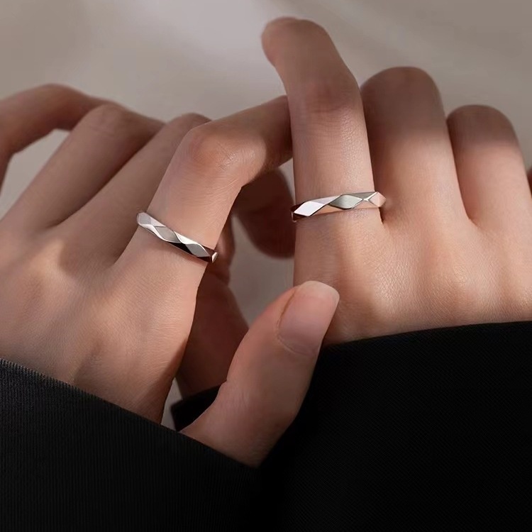 Stylish Personalize Minimalist Ring For Men And Women
