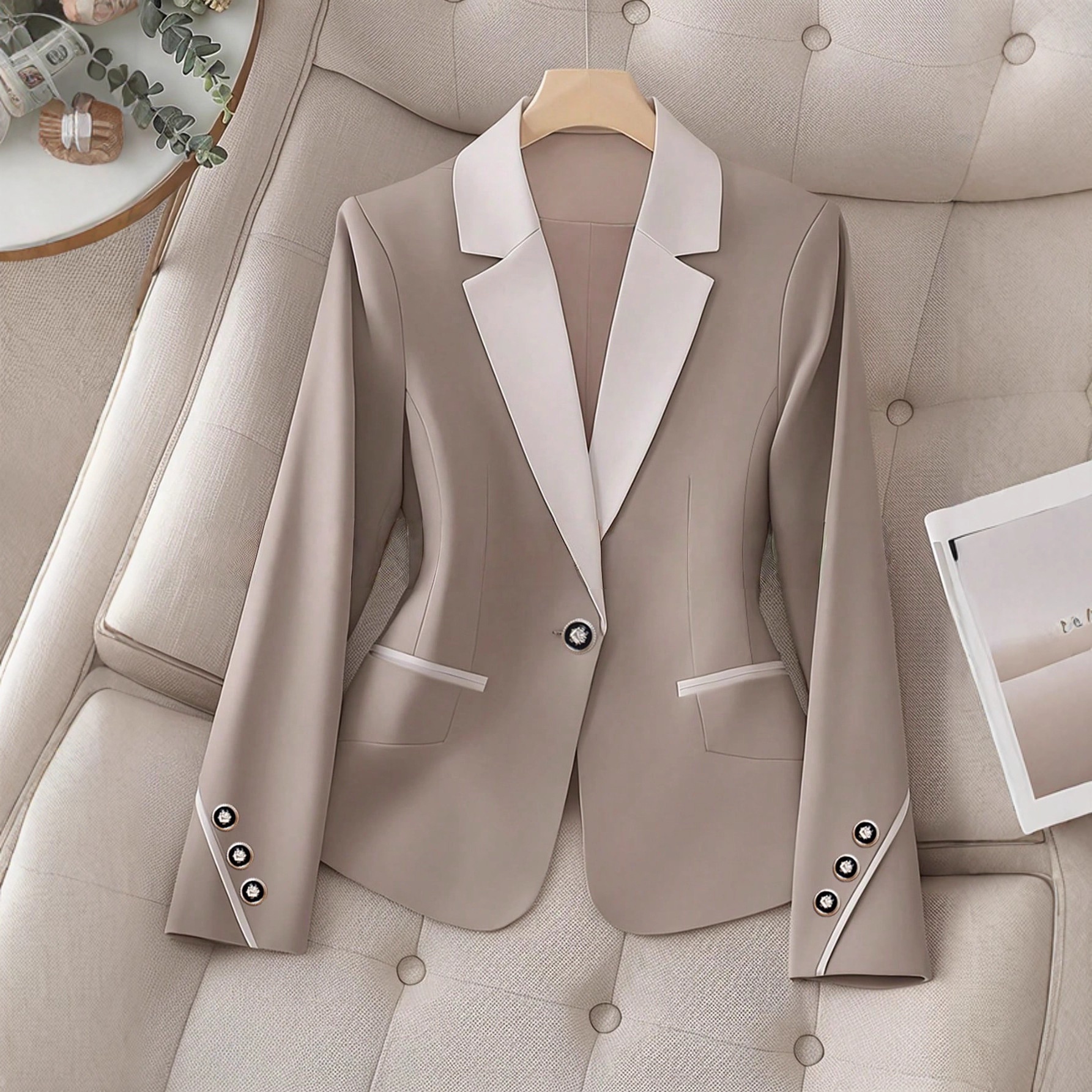 Professional Contrasting-Color Button Elegant Formal Blazer
