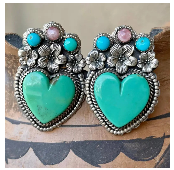 Buy Women's Clothing Online | Buy Trending Dresses for Women