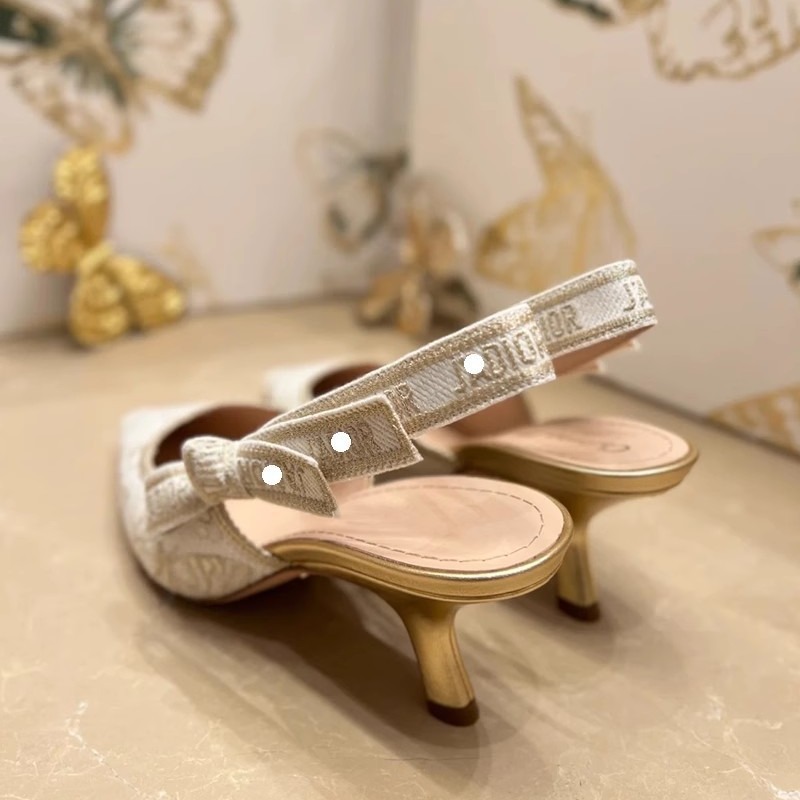 Womens Sandals With A Single Strap And Bow