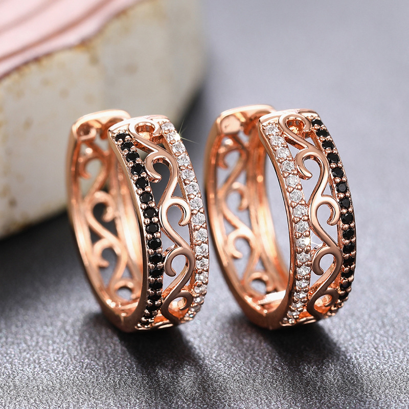 Womens Metal Cutout Stud Earrings