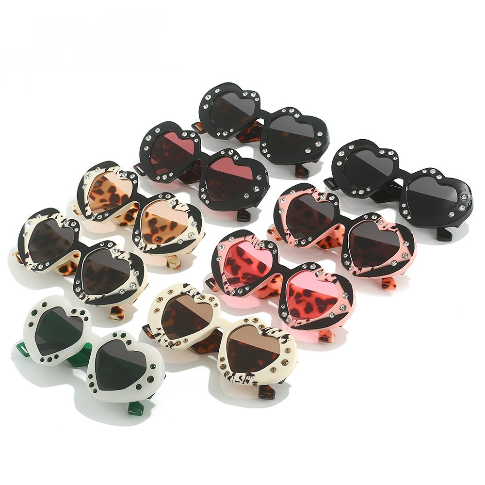 Diamond-Encrusted Heart-Shaped Sunglasses Prom Shades For Women Instagram-Style Decorative Sunglasses