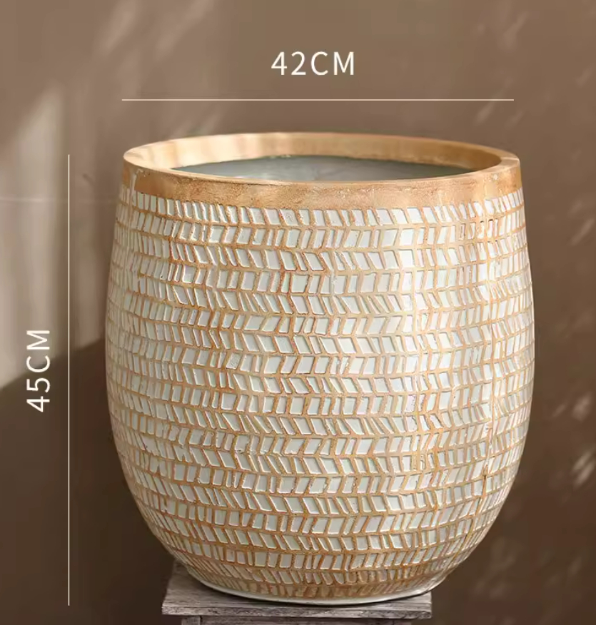 Vintage Distressed Round Magnesium Clay Flower Pot With Large Opening