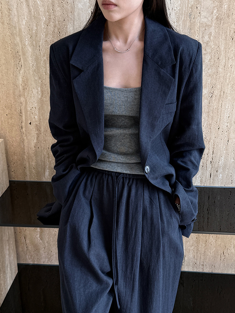 Buy Women's Clothing Online | Buy Trending Dresses for Women