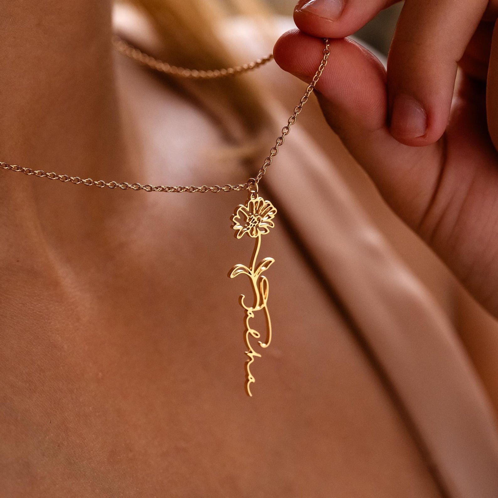 December Birthday Flower Necklace Name Chain