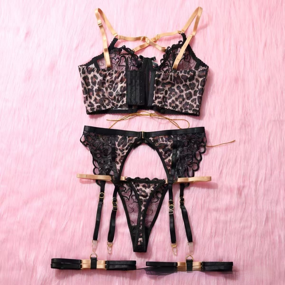 Buy Women's Clothing Online | Buy Trending Dresses for Women Buy Women's Clothing Online | Buy Trending Dresses for Women