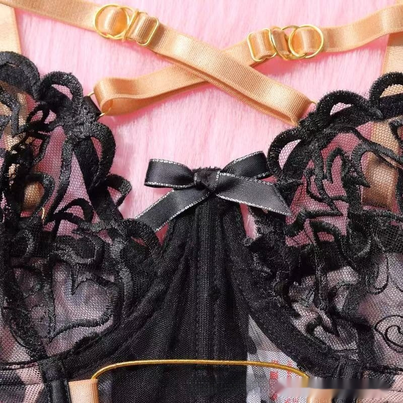 Buy Women's Clothing Online | Buy Trending Dresses for Women Buy Women's Clothing Online | Buy Trending Dresses for Women