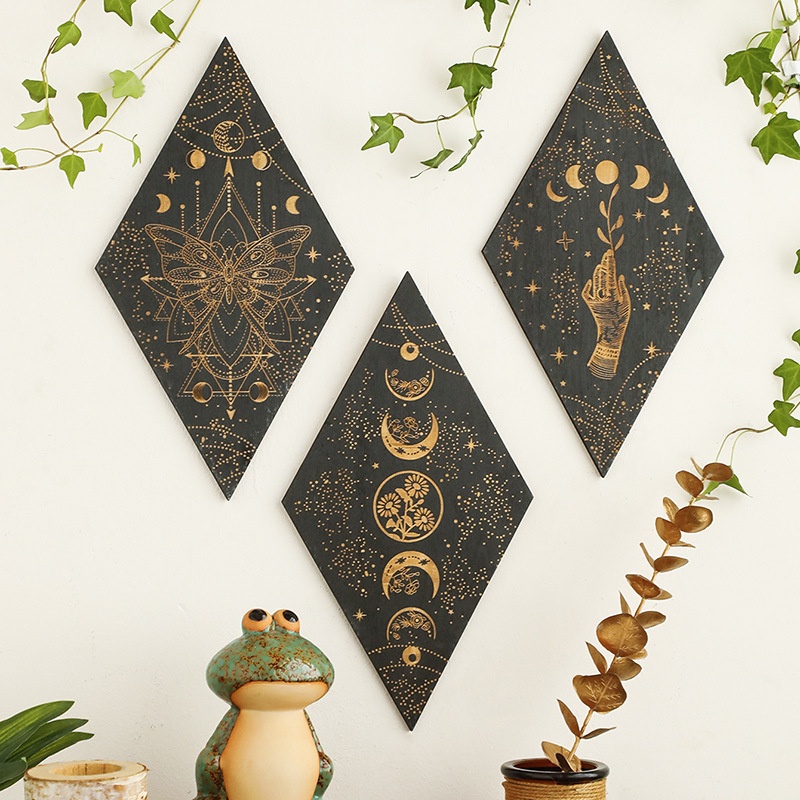 Geometrically Carved Diamond-shaped Wooden Triangular Wall Shelf