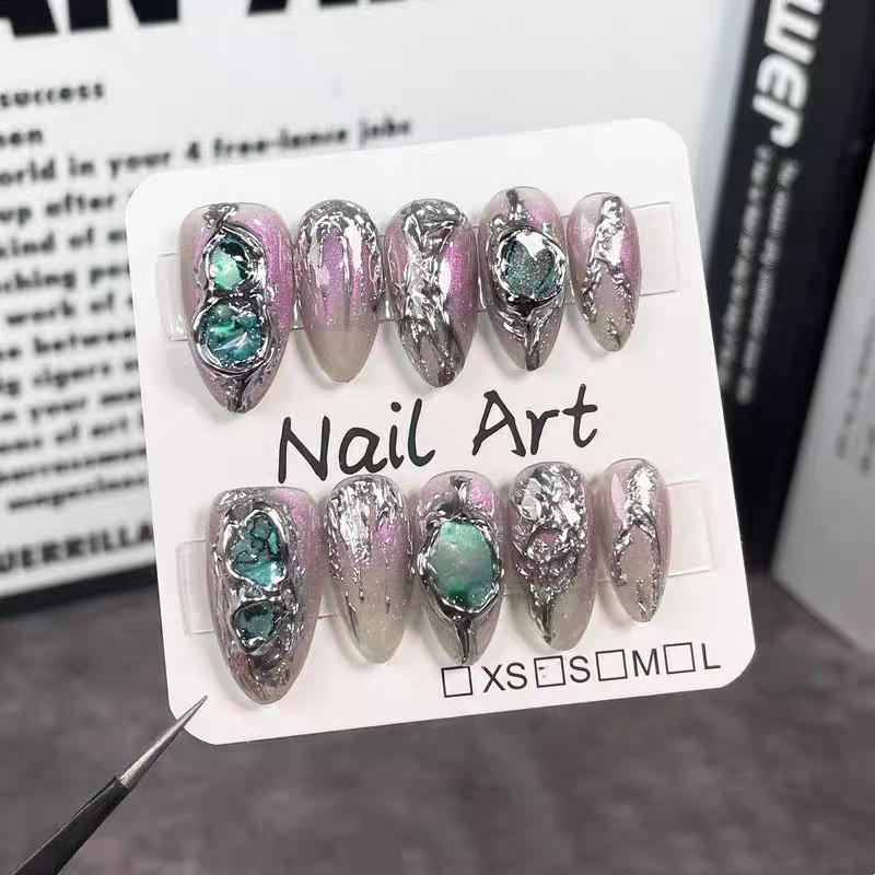 Handcrafted Blush-colored Aurora Cat-eye Glittering Rhinestone Luxury Wearable Nails