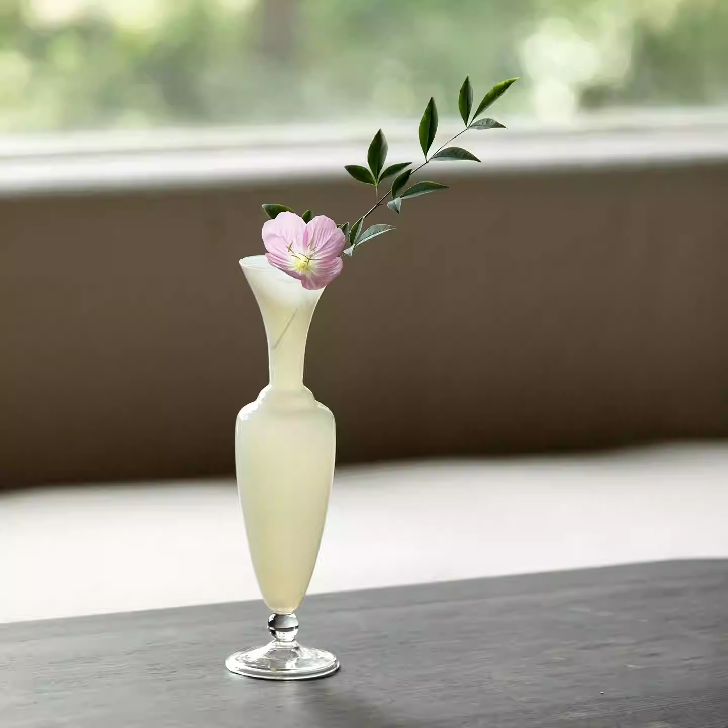 Handmade Glass Flower Arrangement Container For Living Room