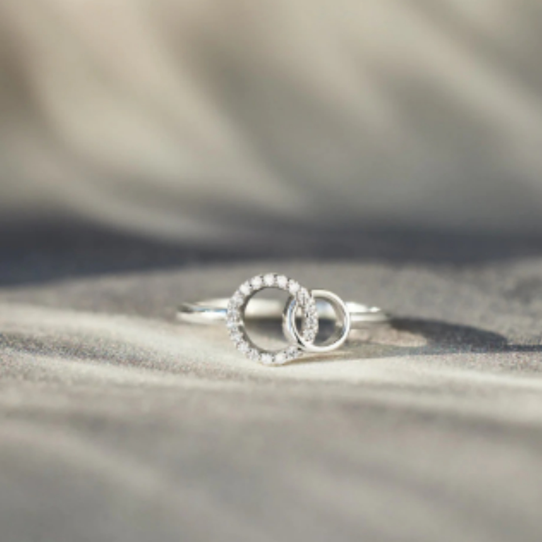 S925 Sterling Silver Double-ring Ring For Women, Simple And Stylish