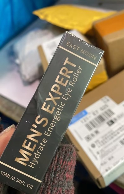 Men's Moisturizing Roller Eye Cream